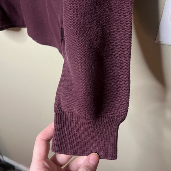 Izod Sweater - Picture 2 of 9